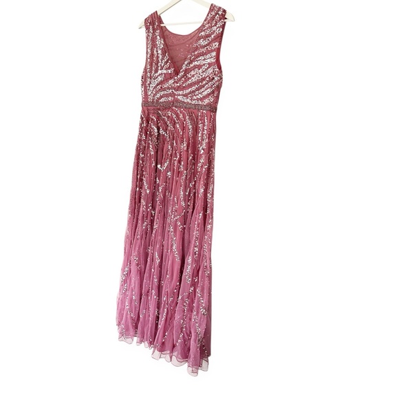 Mac Duggal • Cap Sleeve Boat Neck Gown - Picture 8 of 16